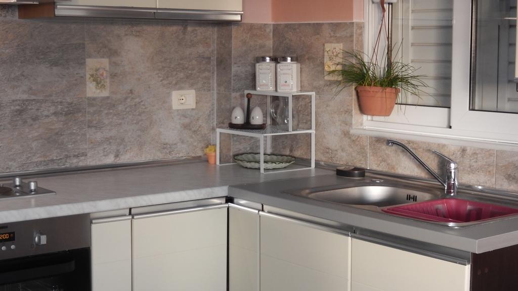 Jelena'S Luxury Apartments Sarandë Eksteriør bilde