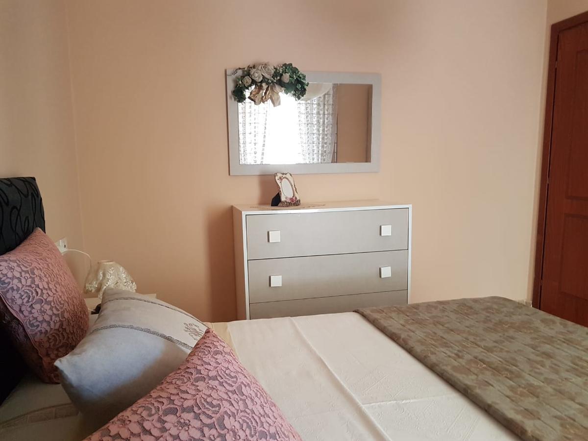 Jelena'S Luxury Apartments Sarandë Eksteriør bilde