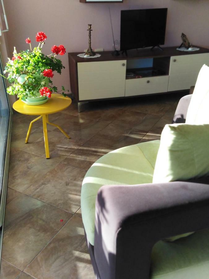 Jelena'S Luxury Apartments Sarandë Eksteriør bilde